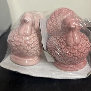 Target Thanksgiving Turkey Salt & Pepper Shakers Pink